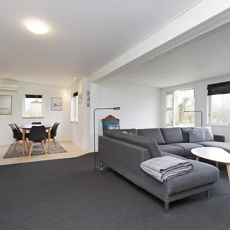 5 Person In Gilleleje-by Traum * Гиллеляйе